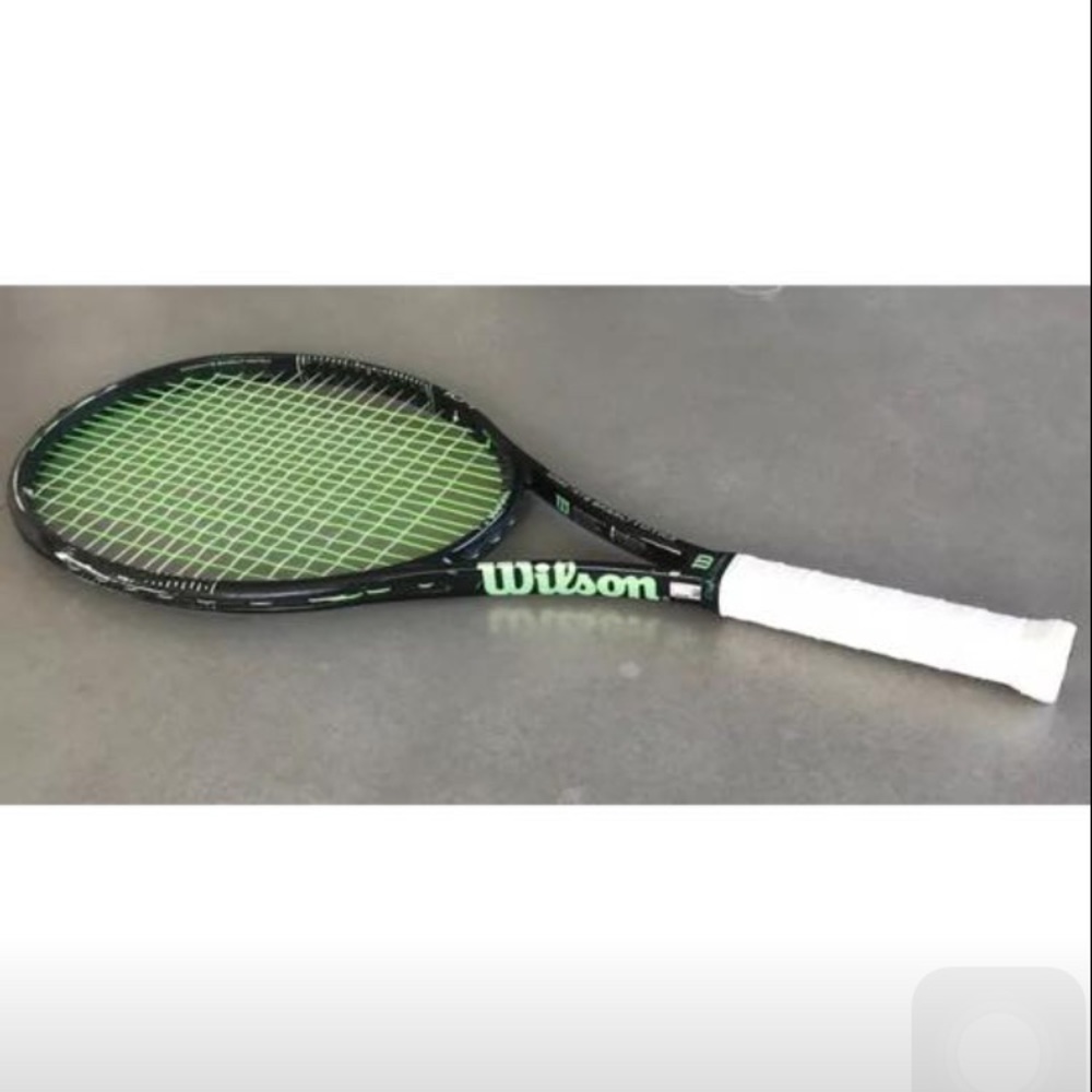 Wilson blade 104